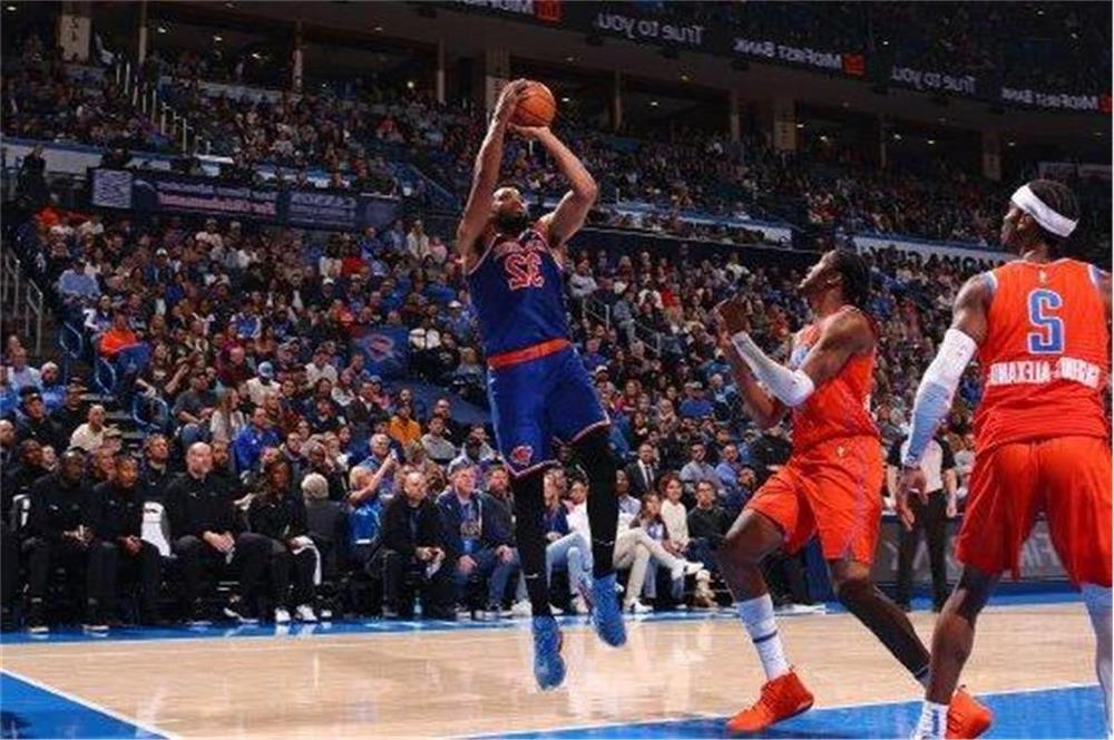 Petir rengkuh rekor 14 kali menang berturut-turut! Alexander cetak 33 poin dan 7 rebound, Aaron-Wiggins ngebut 15 poin di kuarter keempat, dan rekor 9 kali menang berturut-turut Knicks pun berakhir